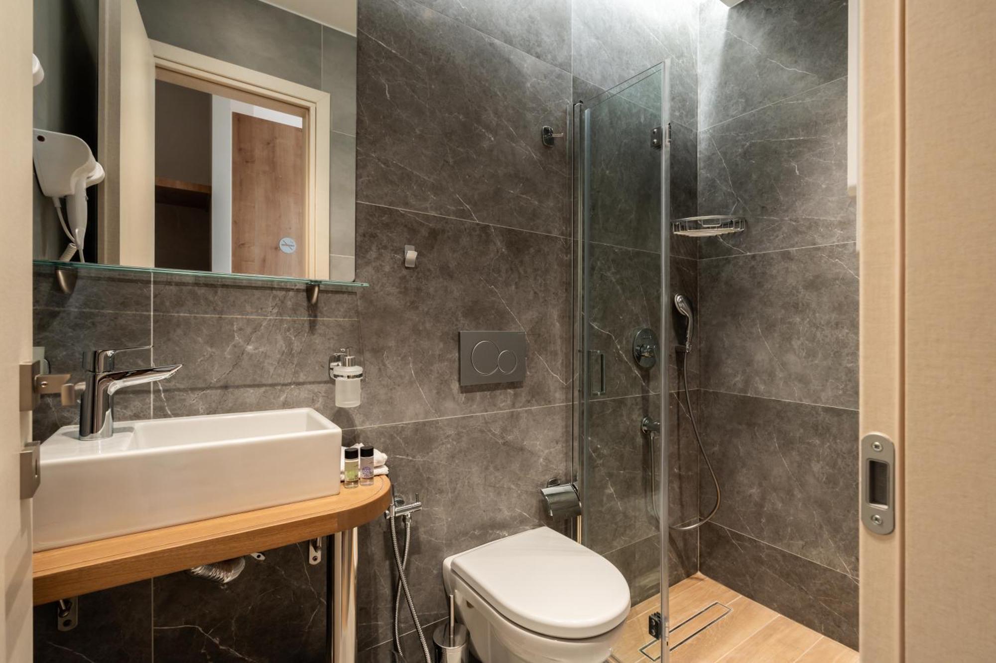 Appartamento Luxury Bauhaus Atene Esterno foto